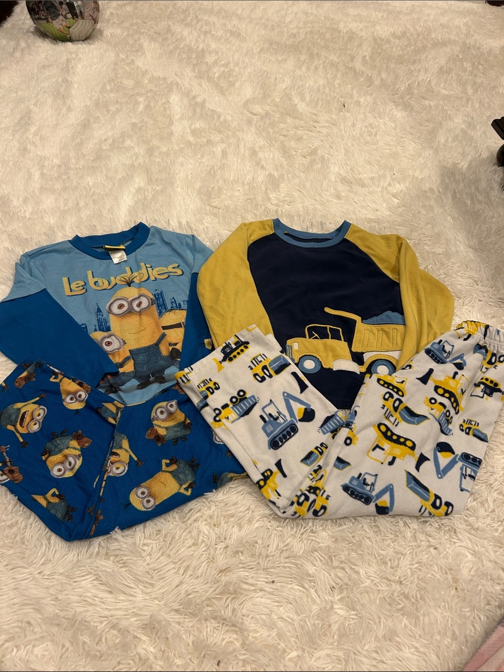 Kids 2-Pack Minions & Truck Pajama Sets